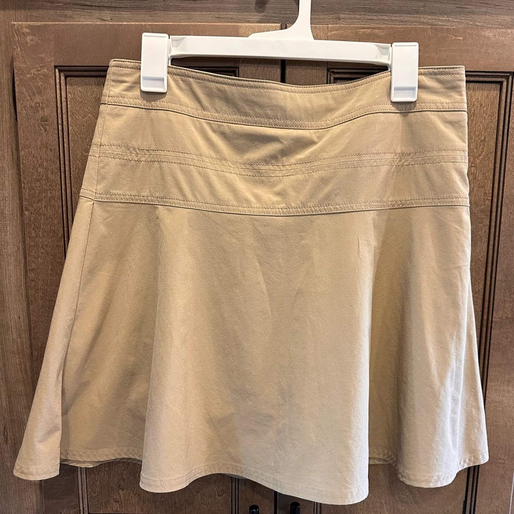 Athleta A-Line Skort Size 8